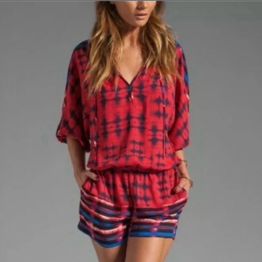 BCBMaxAzria Lucille Abstract Red Patterned Romper - Size S Small